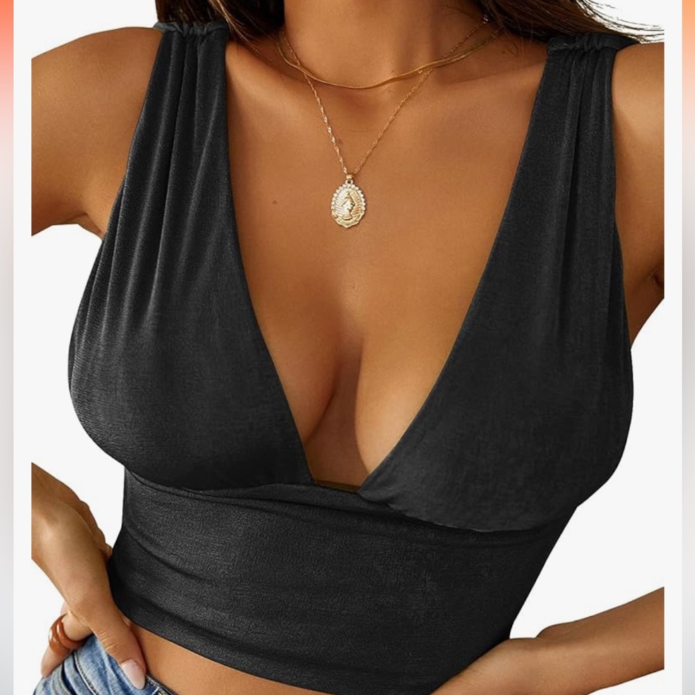 LYANER Women's Sexy Deep V Neck Slim Fitted Strap Crop
Cami Tank Sleeveless Top